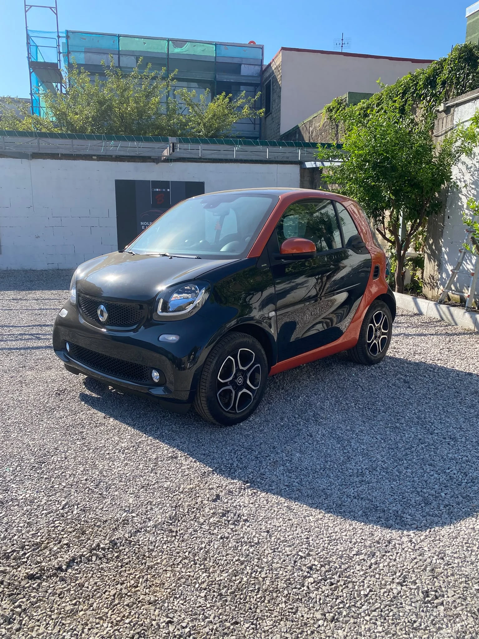 Smart fortwo fortwo coupe · 0.9L · Automatico · Posteriore - foto 1